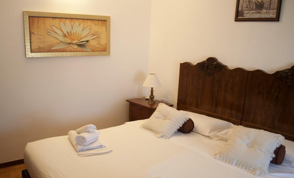 Boutique Hotel Corte Malaspina Кастельнуово-дель-Гарда Екстер'єр фото